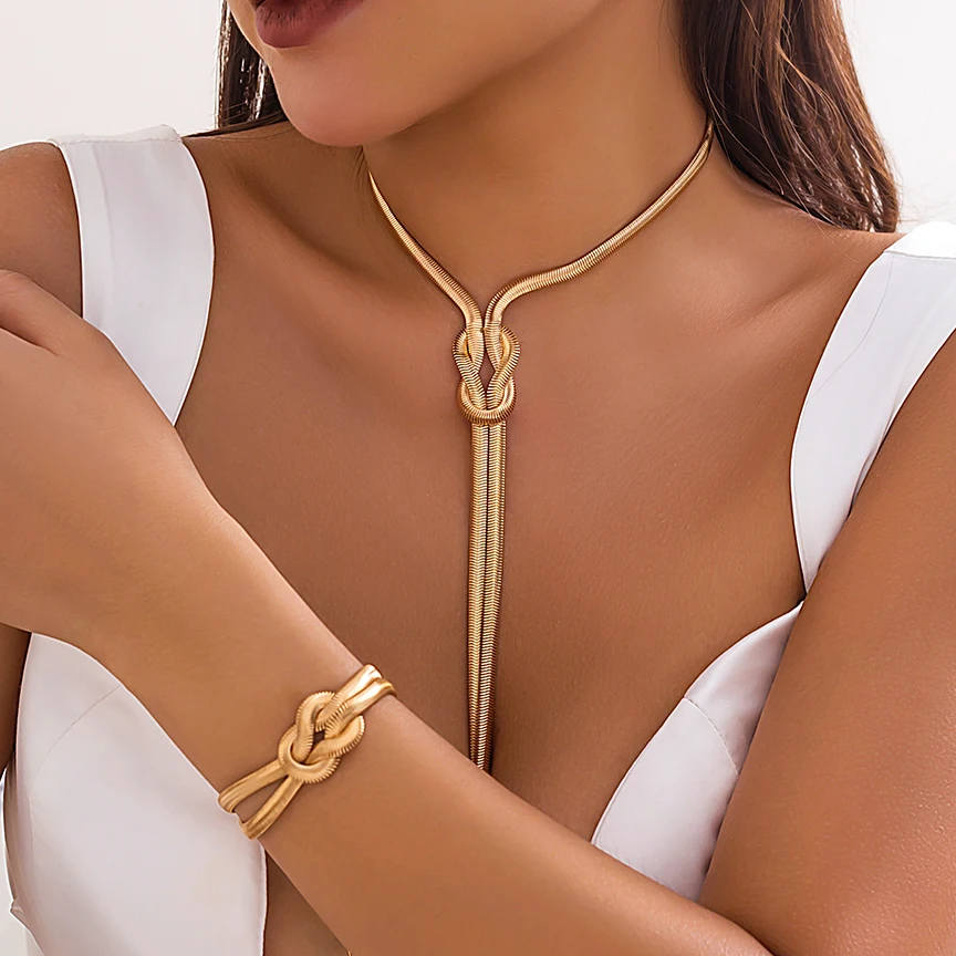 2Pcs/Set Sexy Smooth Long Snake Twisted Chain Necklace Bracelet for Women Vintage Goth Tassel Choker Y2K Jewelry Accessories New 1
