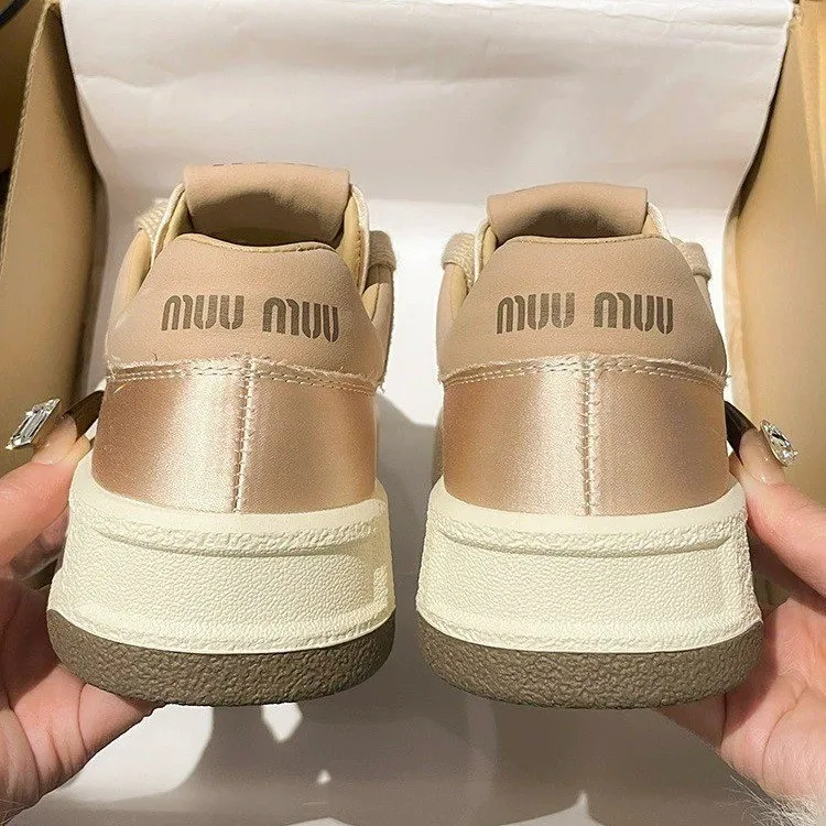 Women's Letter Graphic Skate Shoes, Breathable Lace Up Mesh Flat Shoes, Fashion Soft Sole Outdoor Casual Sneakers