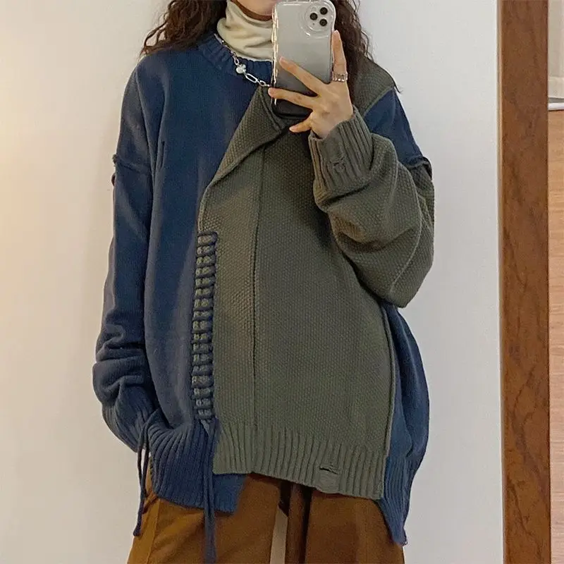 

2023 New contrasting color patchwork sweater for women's spicy girls loose mid length knitted sweater jacket