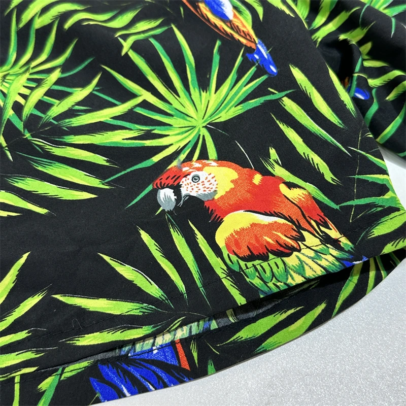 Stylish men Beach Pants handsome men Surf Shorts Swimsuit Short summer Casual shorts With breathable mesh lining 6