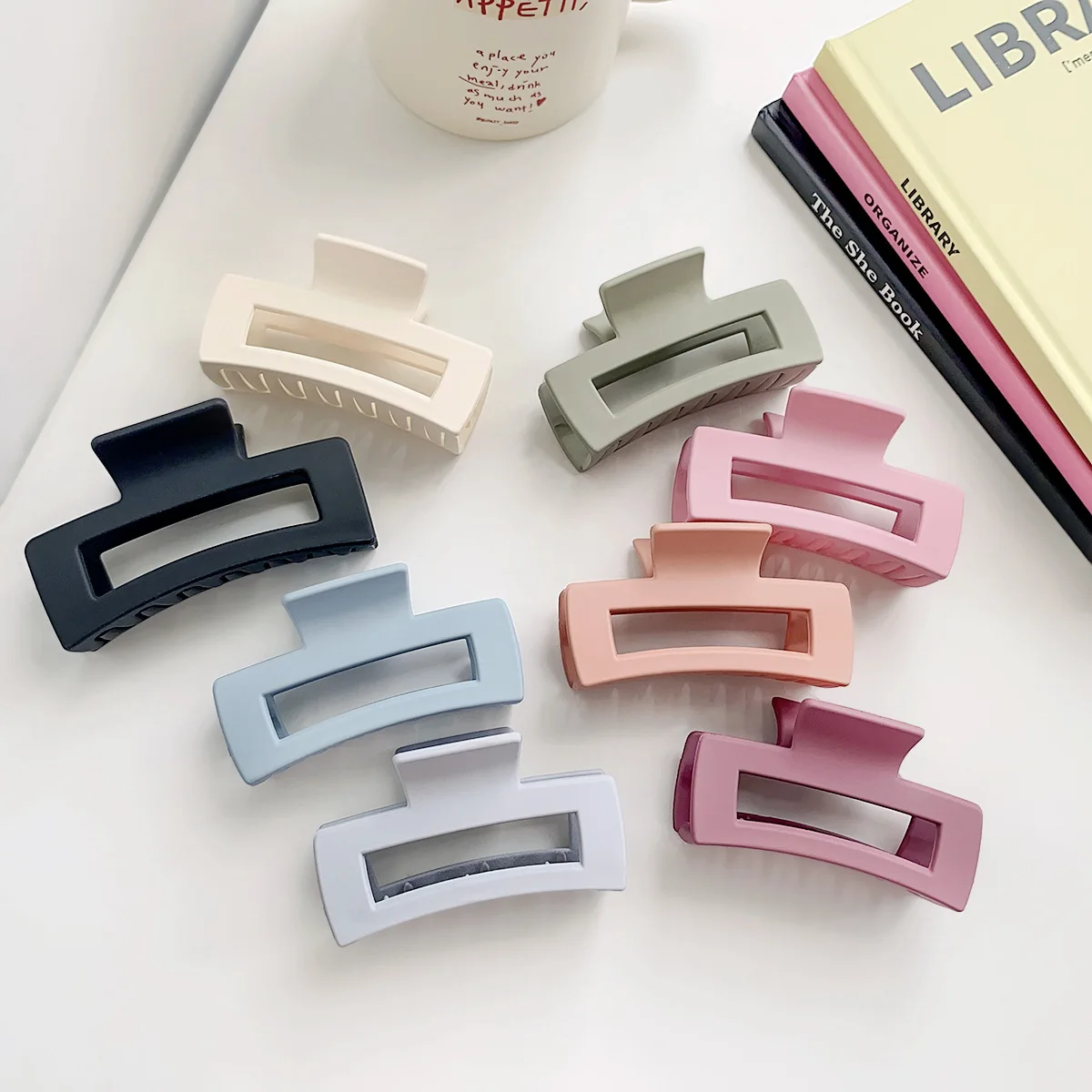 Factory Medium Claw HairClips Matte Rectangle Candy Color Plastic Frosted Butterfly Hair Clip Clamps Barrettes For Girls Women factory surgery disposable titanium ligation clip ligating clip lt100 lt200 lt300 lt400