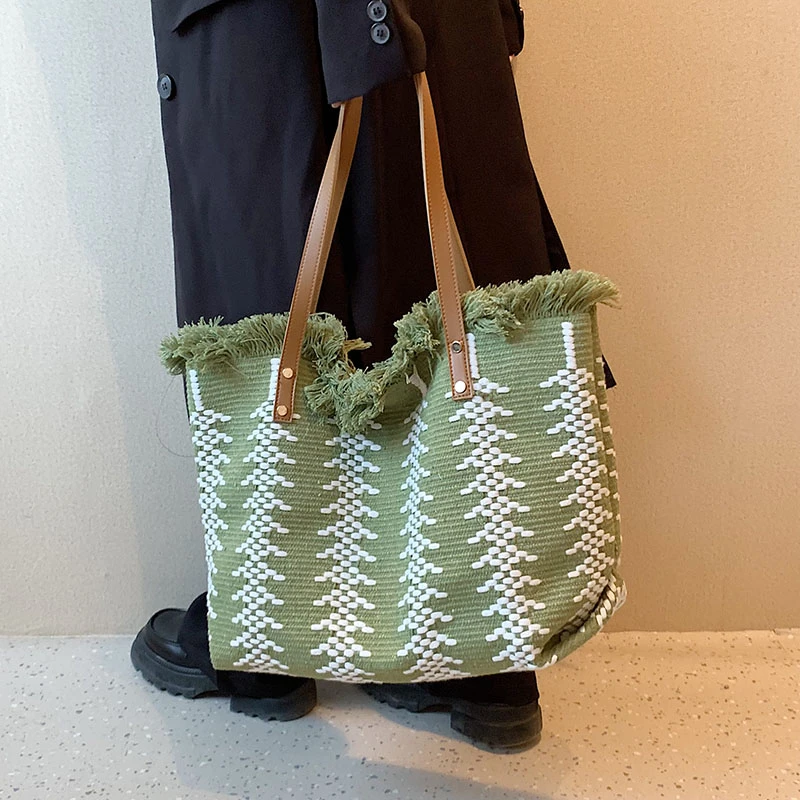 

Luxury Designer High Capacity Canvas Casual Totes Handbag for Women 2021 Vintage Big Shopping Shoulder Bag High Quality