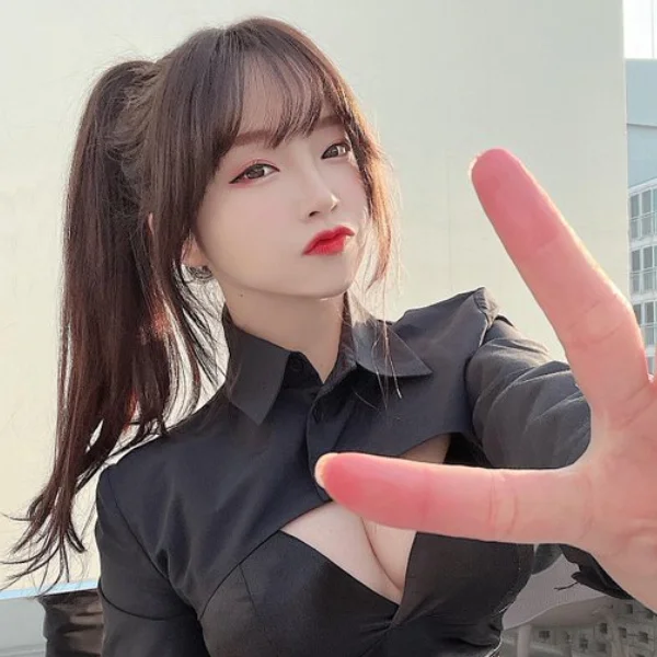 Playboy eng seksual quvnoqni tanladi. Playboy eng seksual quvnoqni tanladi.