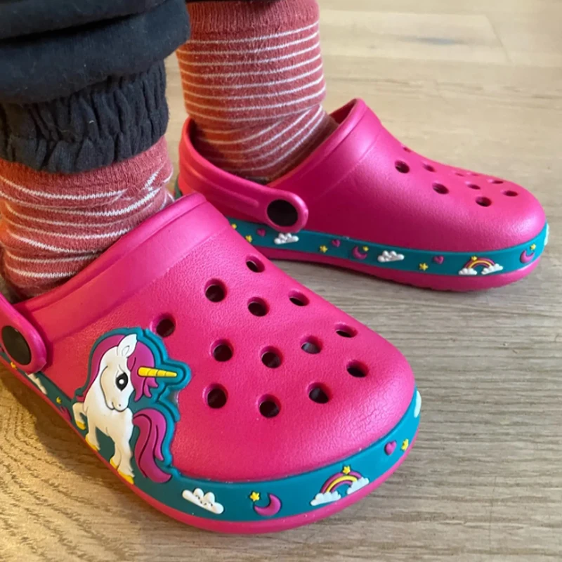 Kids Unicorn Dinosaur Garden Shoes Beach Flat Slippers Sandals Baby Outdoor Anti Skid Slipper Summer Hole Quick Drying Shoes 1