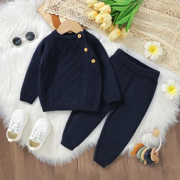 Newborn Knit Pullover & Pants Set 1