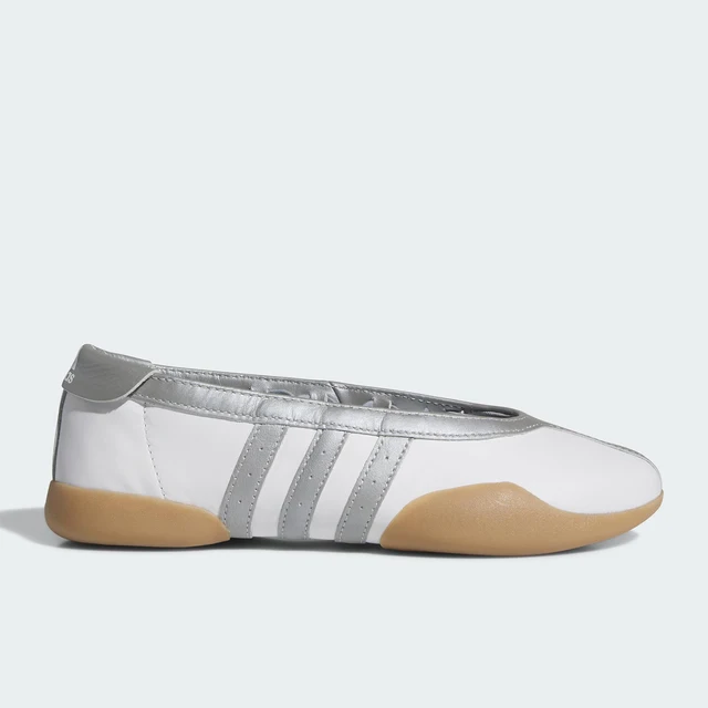 Adidas Zapatos casuales deportivos estilo ballet de cuero genuino de tres rayas para mujer JQ6438