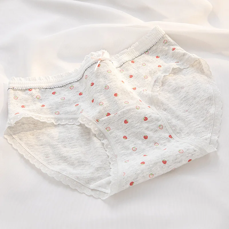 gray strawberry