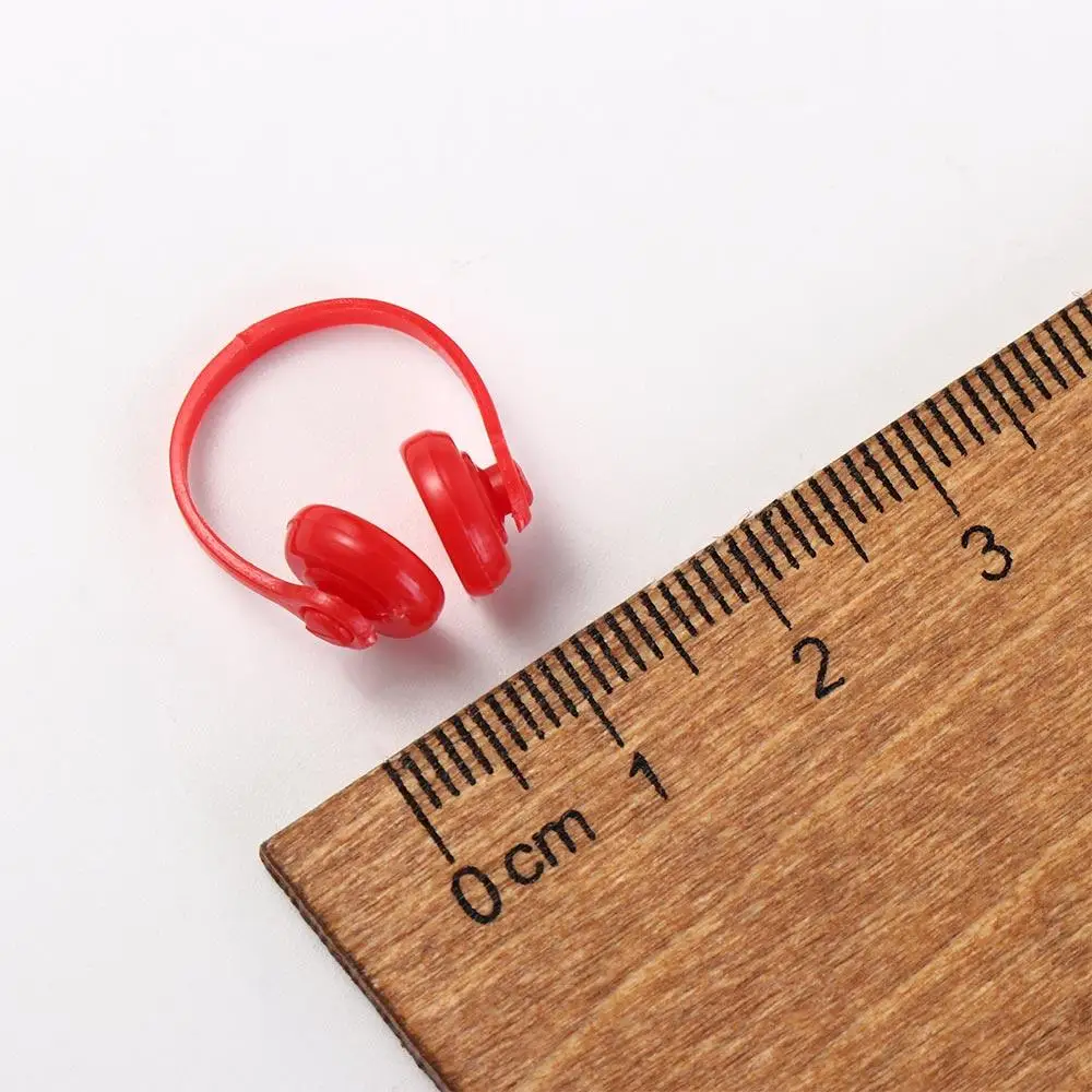 Dollhouse Props Dollhouse Headphone Model Classic Plastic Miniature Headset Model 1/12 Scale Miniatures Wireless Earphone