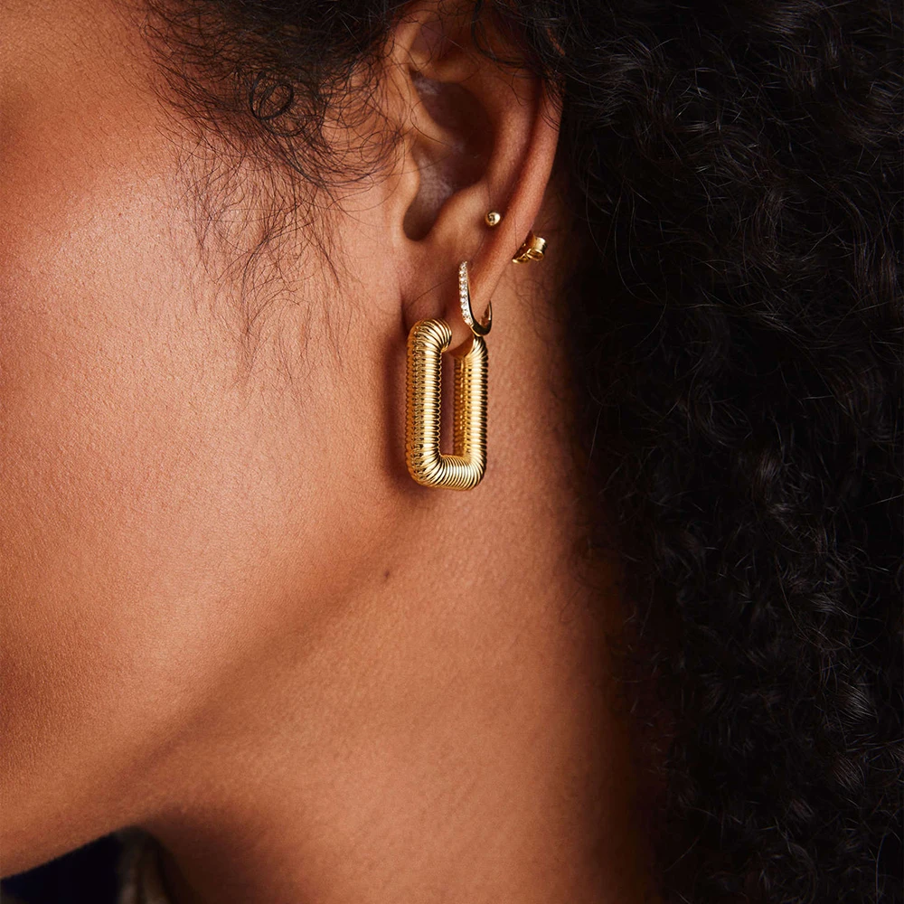 Personality Rock Anti Allergic Metal Thread Texture Shape Huggie Hoop Earrings Statement Thick Square Twist U Shape Trend Bijoux