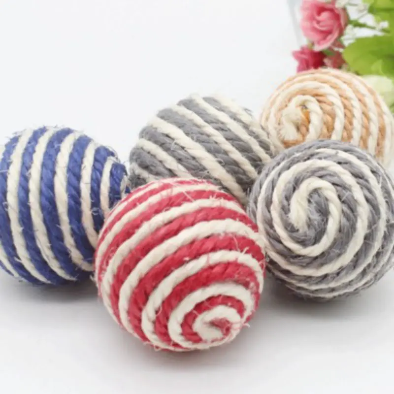 Cat Toy Sisal Ball Pet Scratching Ball Chew Eco-Friendly Toy Pets Interactive Toy Bite and Wear Resistant Random Color 2