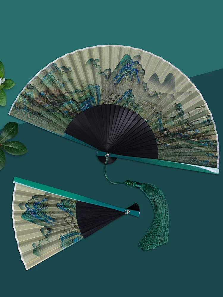 

Thousands of miles of rivers and mountains, silk fans, pastoral style of the Forbidden City, folding ancient style dancing fans