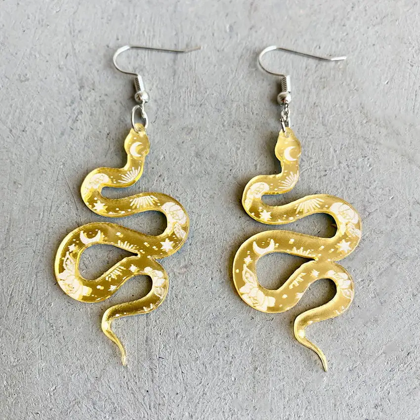 Orecchini In Acrilico Serpente Serpente Celeste Taglio Laser Moonchild Jewelry 2022 Nuovi Orecchini Spooky Mirror Plane Design All'Ingrosso