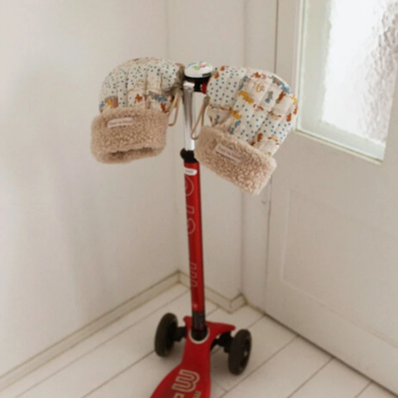 Kids Winter Gloves Fleece Lined Cartoon Printed Handlebar Muffs Scooter Bikes