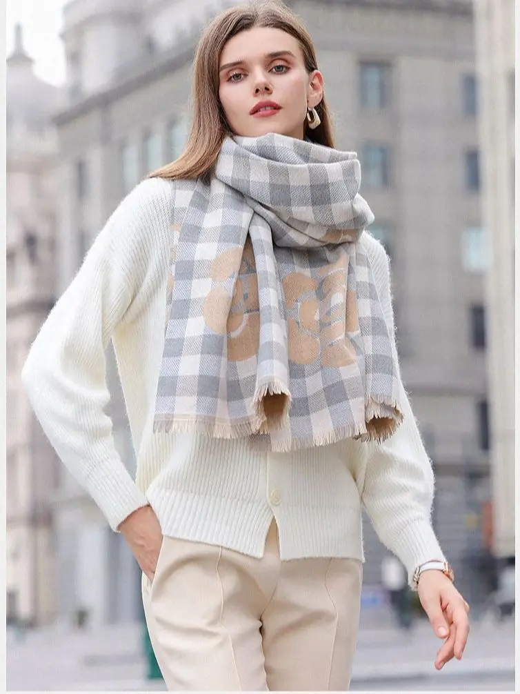 2023 New Scarf Women's Premium Sense Autumn and Winter Cold Insulation Plaid Scarf Print Tassel Medium Length Scarf Shawl