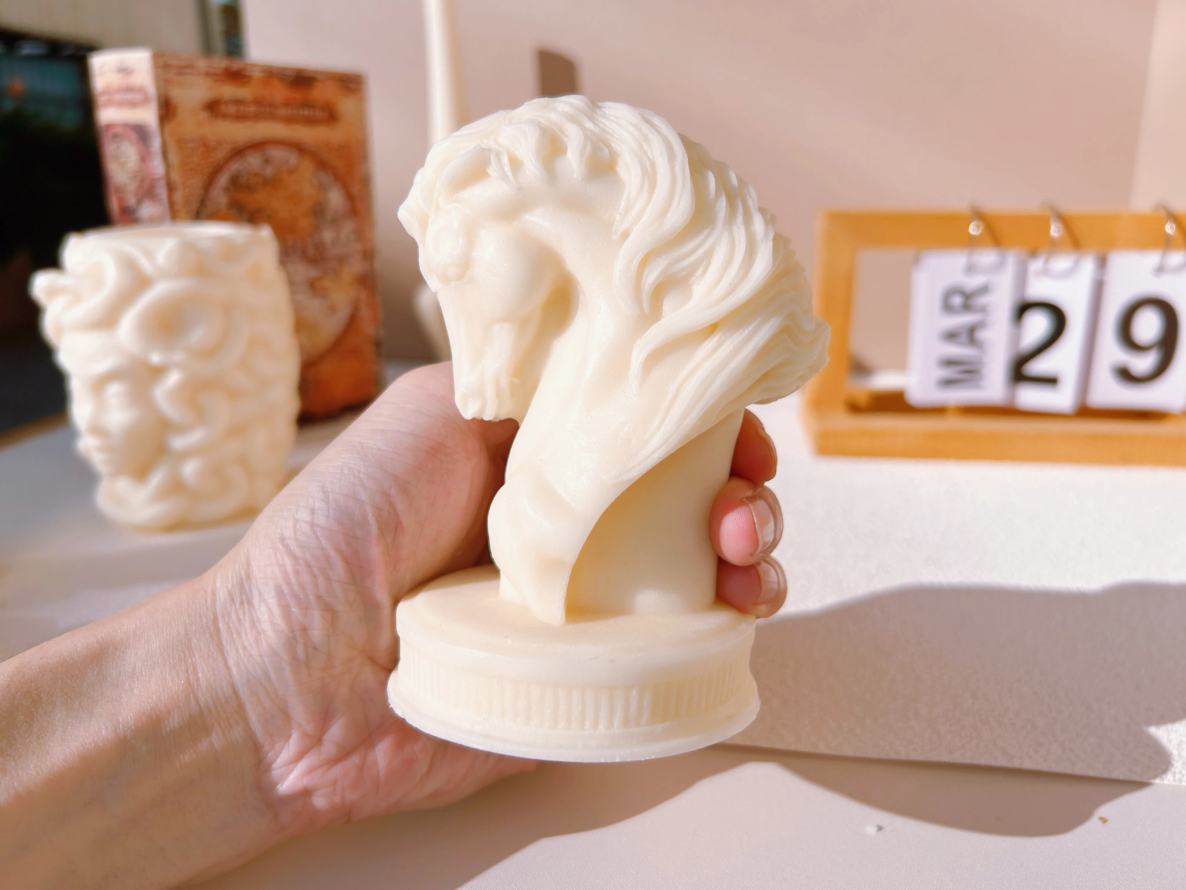 Oyrcvweuy - Stampo in silicone per candele a forma di testa di cavallo, in resina, per realizzare candele fai da te, cioccolato, sapone, decorazione per la casa, statua di testa di cavallo