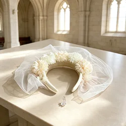Elegant Wedding Hairband: Beautiful Love Design Bridal Accessory (WHITE)