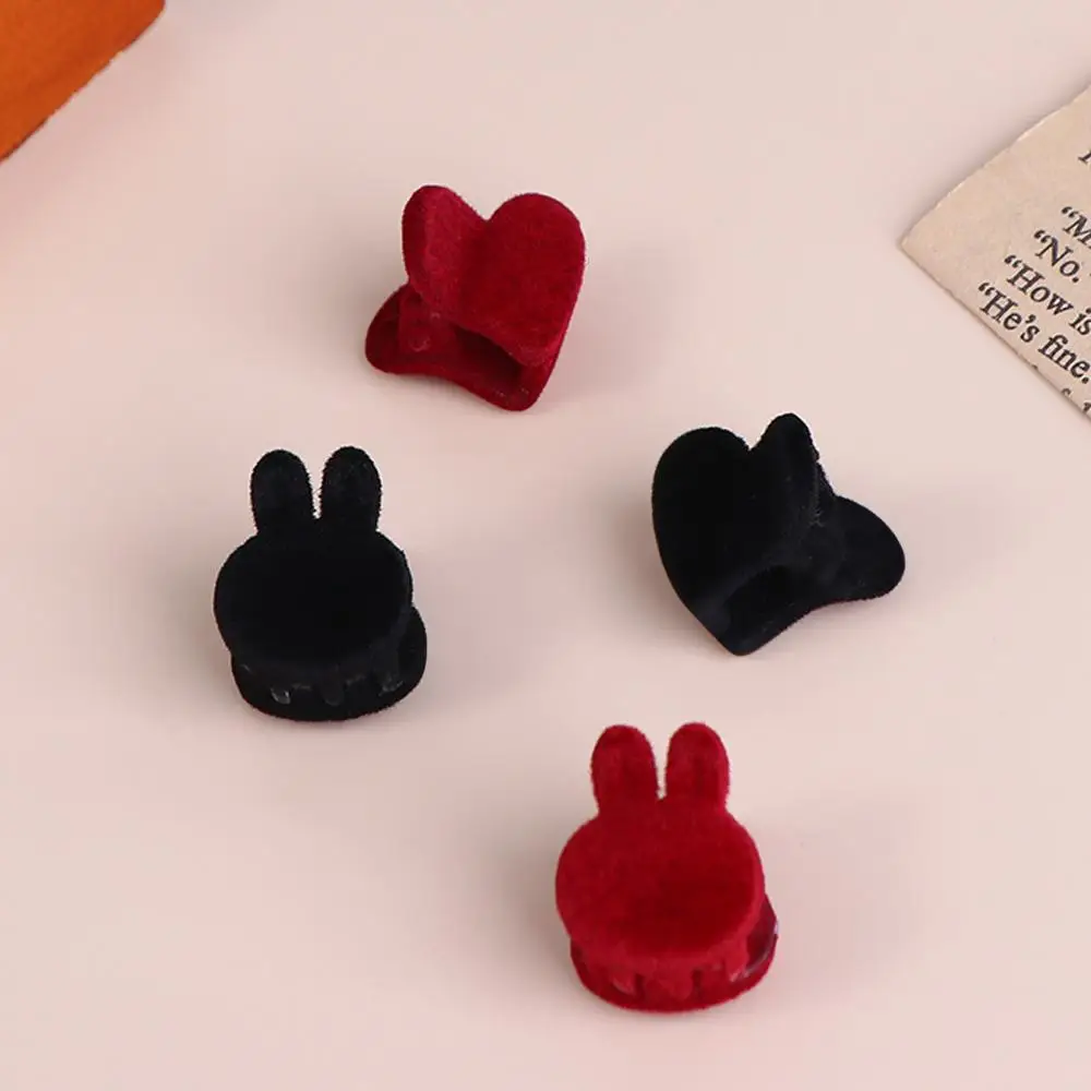 

Temperament Flocking Daily Bunny Velvet Hair Clip Korean Style Hairpin Women Hair Accessories Small Hair Claw Fashion Design