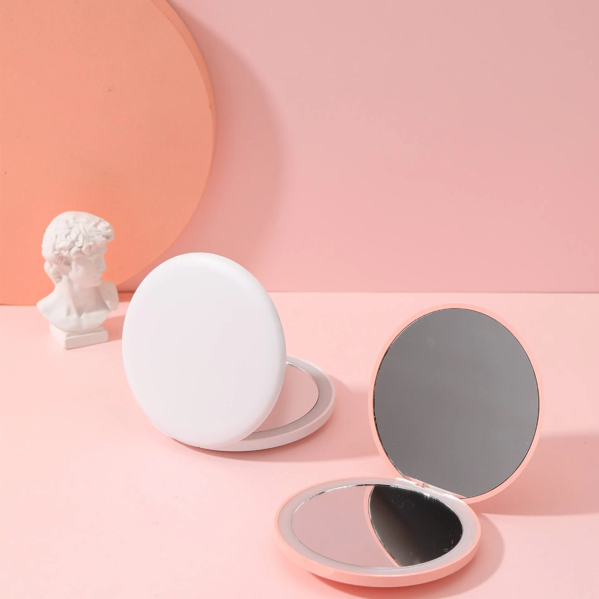Mini Makeup LED Light Mirror Cosmetic 2 Side Folding Compact Pocket Women Luminous Effect Mirror