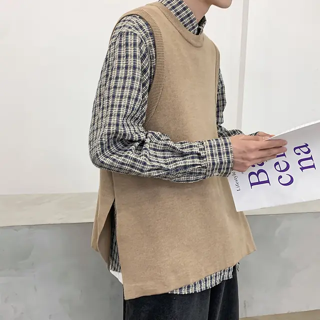 일본풍 미학과 현대적인 감성이 조화된 세련된 남성용 스웨터 조끼