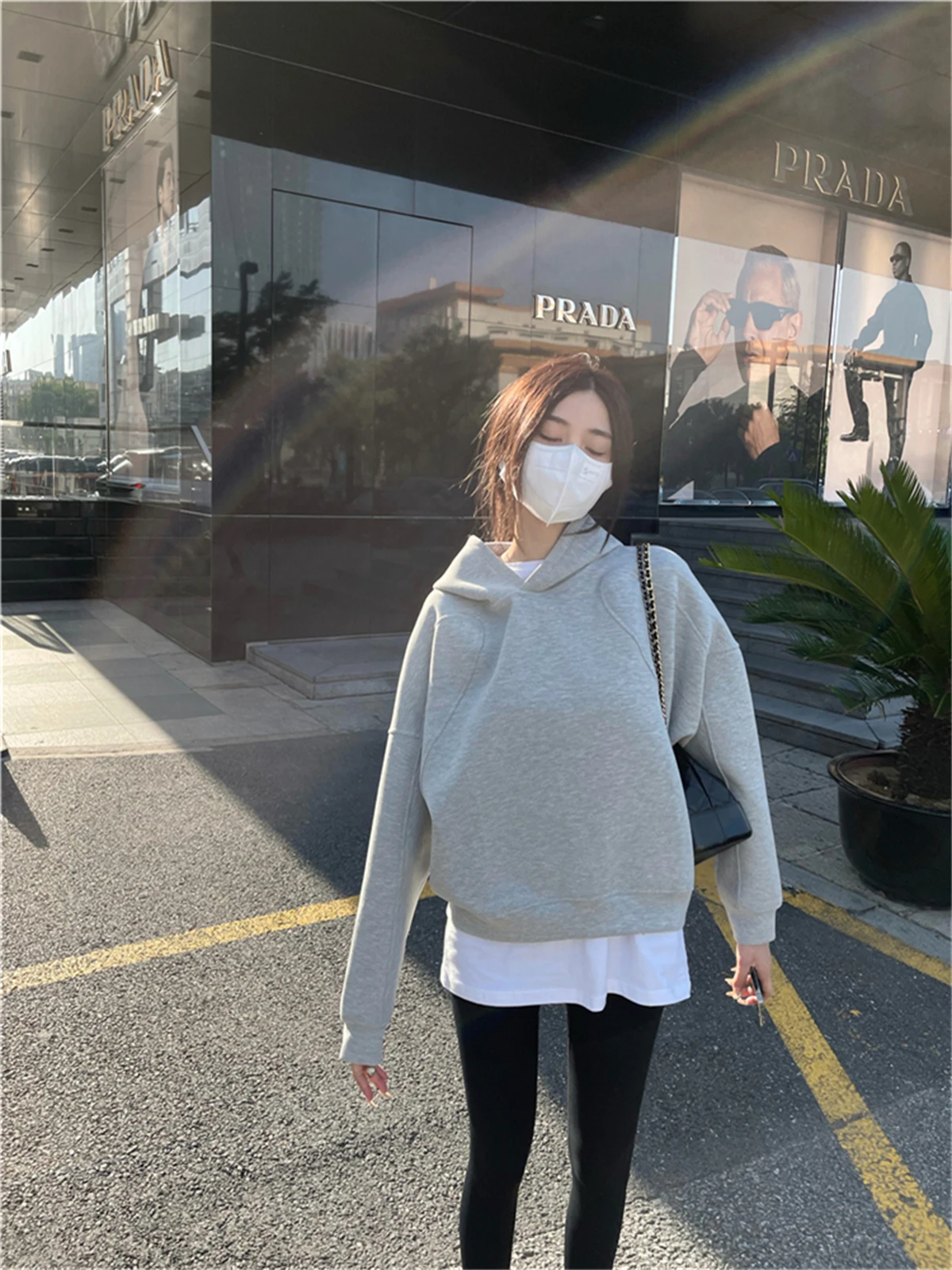 

Autumn and Winter New Pullover Hooded Loose Short Casual Sports Sweater Women Spring and Autumn Have Lazy Style Coat Women
