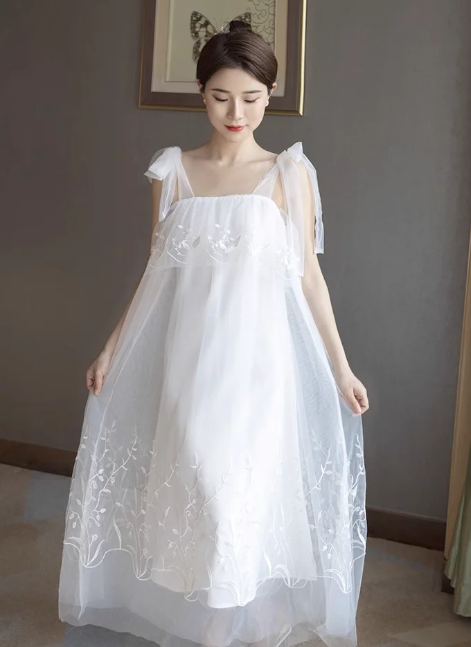 Bride's wedding morning gown, wedding light gauze suspenders, mesh embroidery, tie-up long dress, high-level sense, fugitive pri
