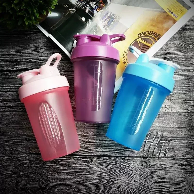 Description Picture 3 of itemSport Shaker Bottle 400ML Whey Protein Powder Mixing Bottle Sport Fitness Gym Shaker Outdoor Portable Plastic Drink Bottle