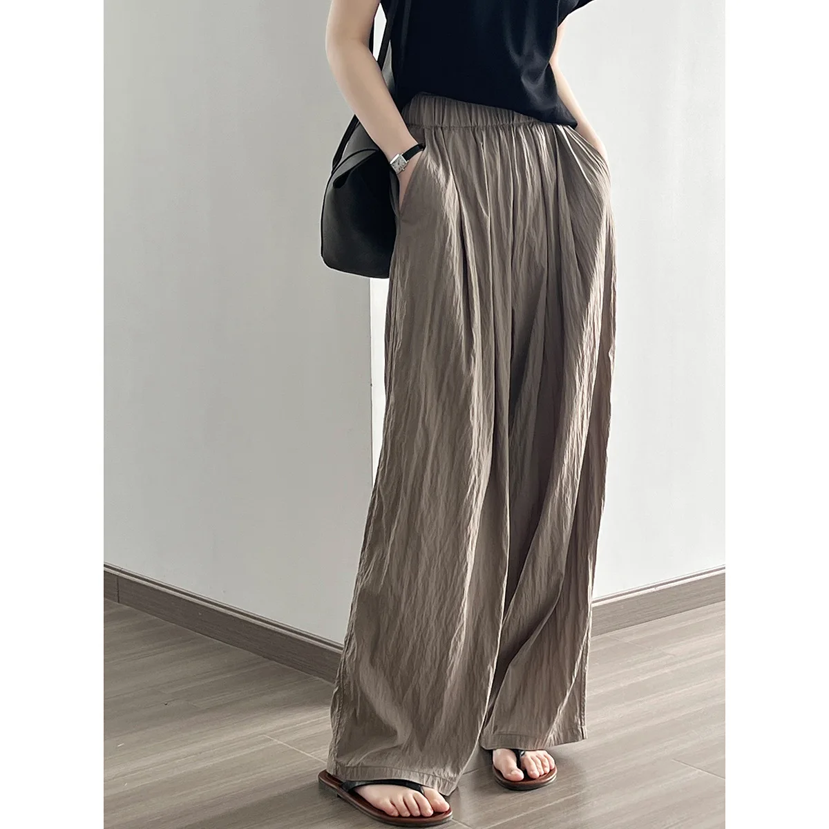 

2023 Summer Japanese Style Casual Loose Pleated Pants Women's Thin Wide-Leg High-Waisted Straight Pants with Drape