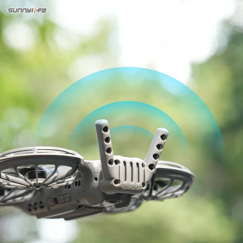 Protecteur d'antenne DJI Neo 2 installé sur un drone, avec l'étui de protection anti-collision protégeant la transmission vidéo.
