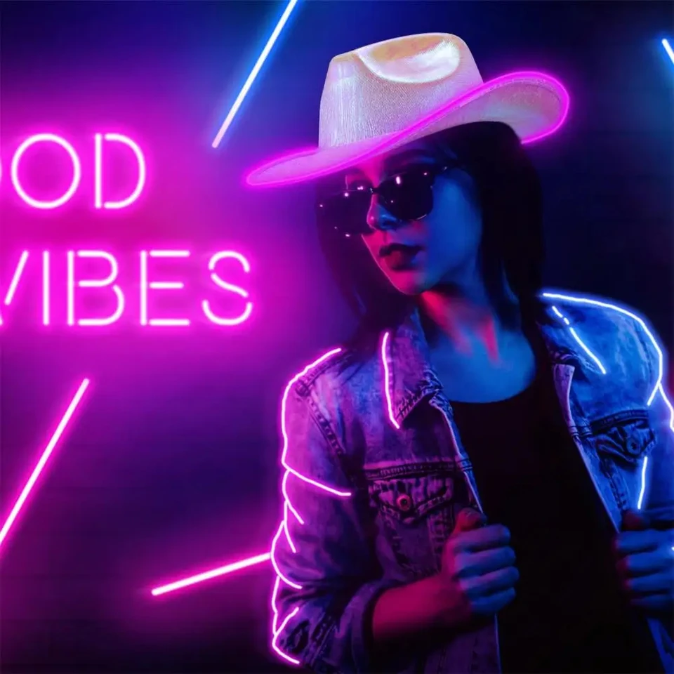 LED ī캸  ȸ Ƽ , ī캸  Ƽ ,    ǰ ڽƬ ũ ҷ LED ī 