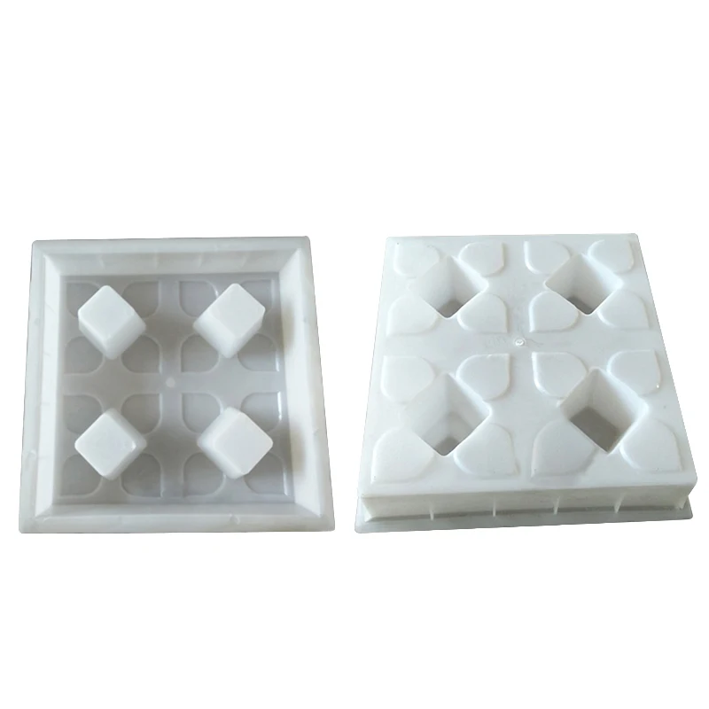 Four Hole Lawn Brick Parking Lot Grass Planting Brick Color Square Lawn Outdoor Color Plastic Mold