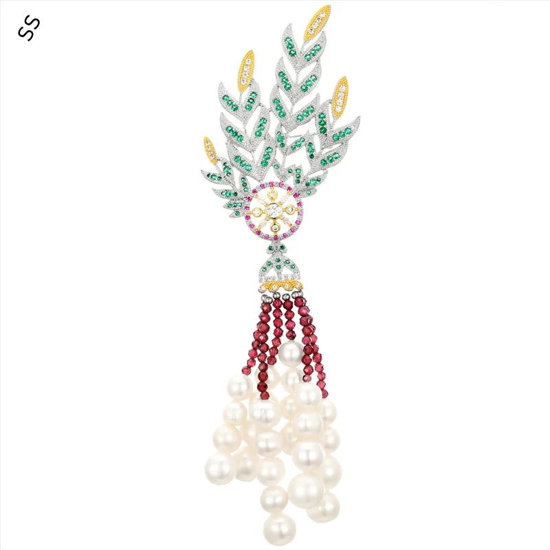 

High-grade Atmospheric Natural Fresh Water Pearl Fringe Brooch Hand Inlaid Zircon Palace Retro Style Corsage Pin Girl Accessory