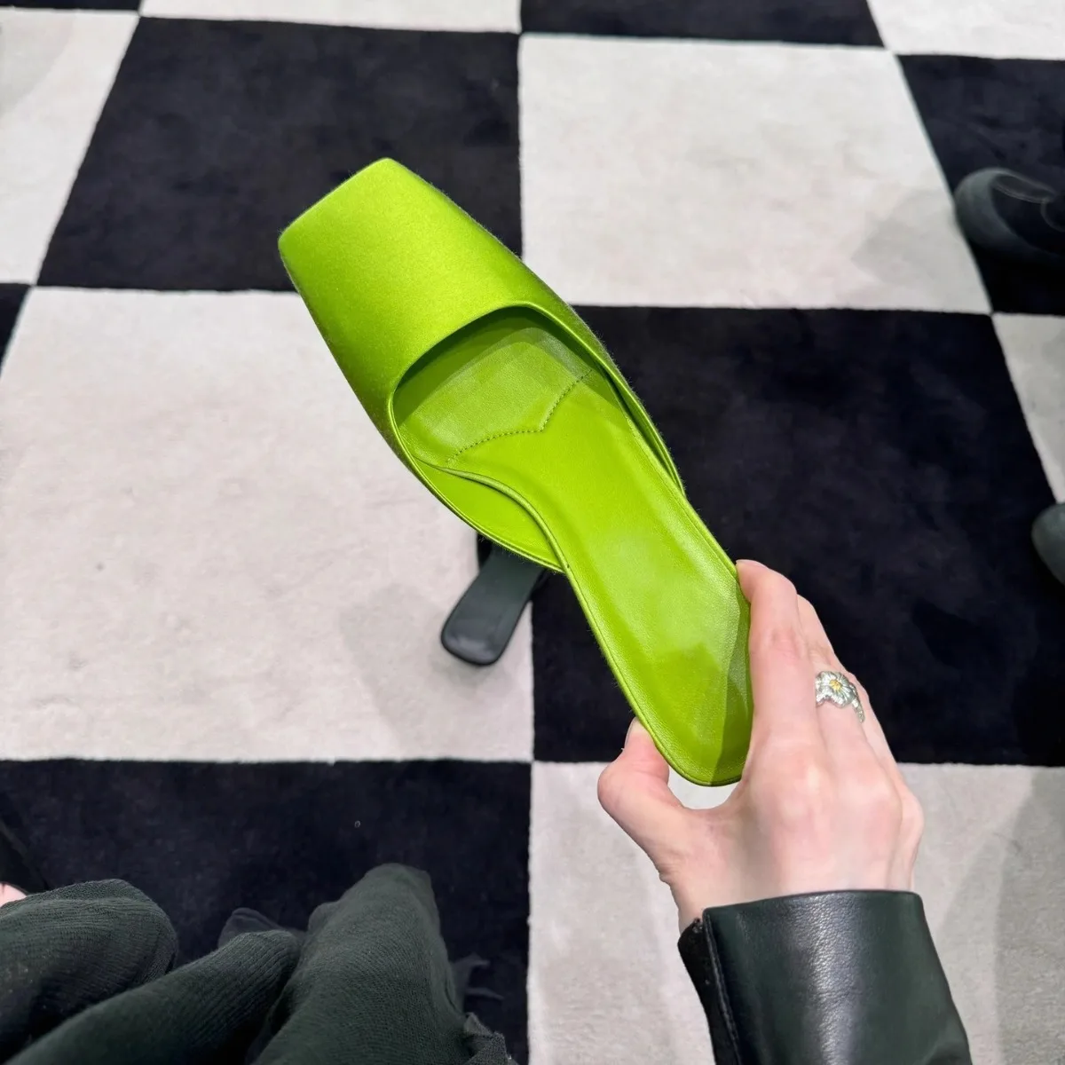 thumb