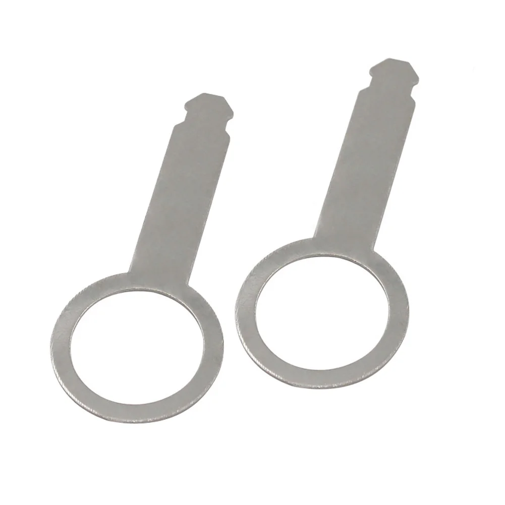 Chiave dello strumento di rimozione della radio per auto di Keple | Chiavi di rilascio DIN Compatibile con Becker Radio in AUDI, Volkswagen (VW) Pin Stereo Tools (2pcs