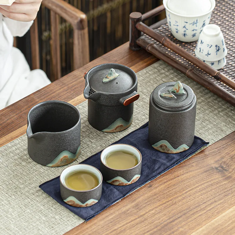 

Ceramic Portable Travel Kung Fu Tea Set Small Set Home Office Zen Tea Teapot Gift Tea Pot and Cup Set