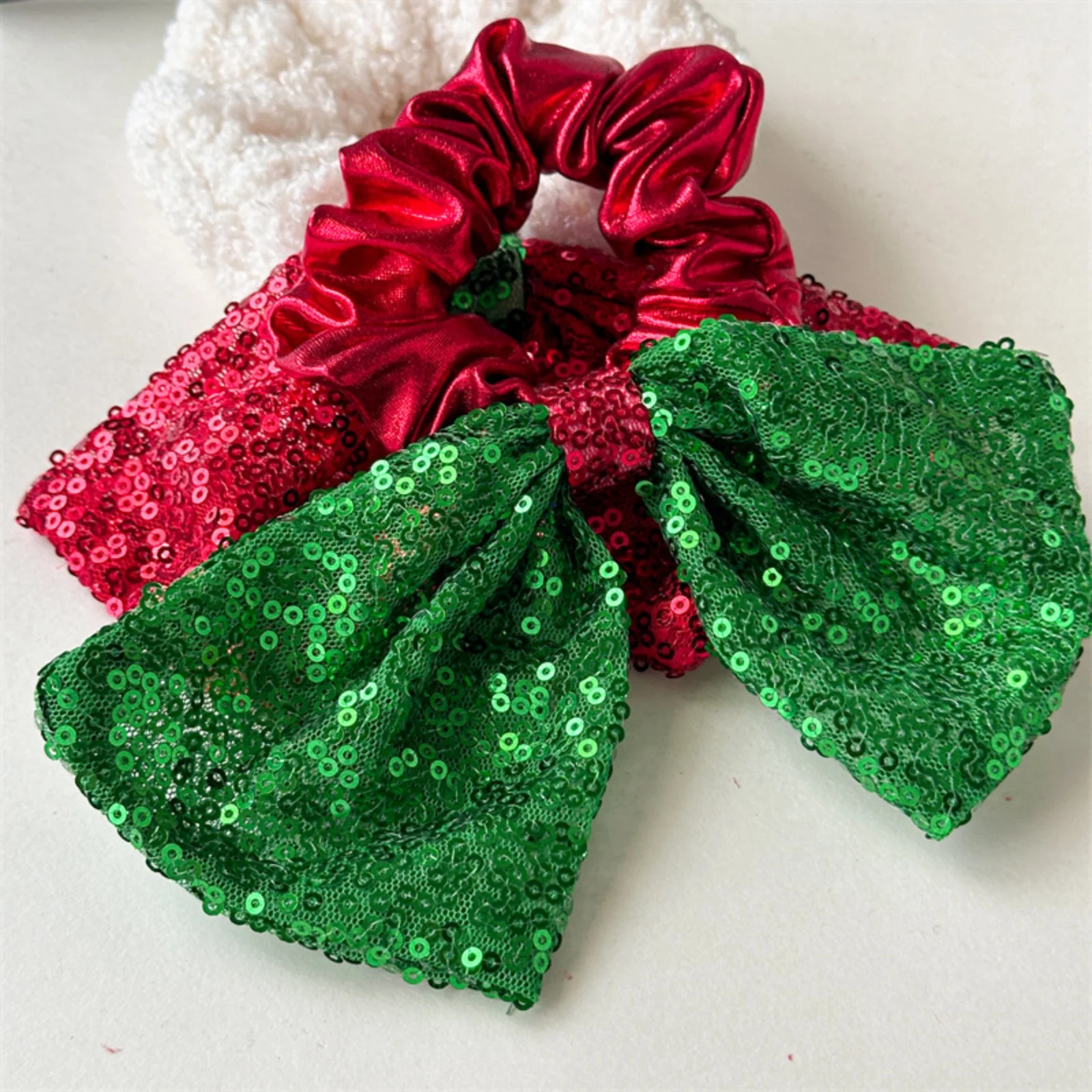 1PC Christmas Sequin Bow Scrunchies | Festive Red Green Hair Ties, Shiny Sequin Bows Hair Accessories for Women