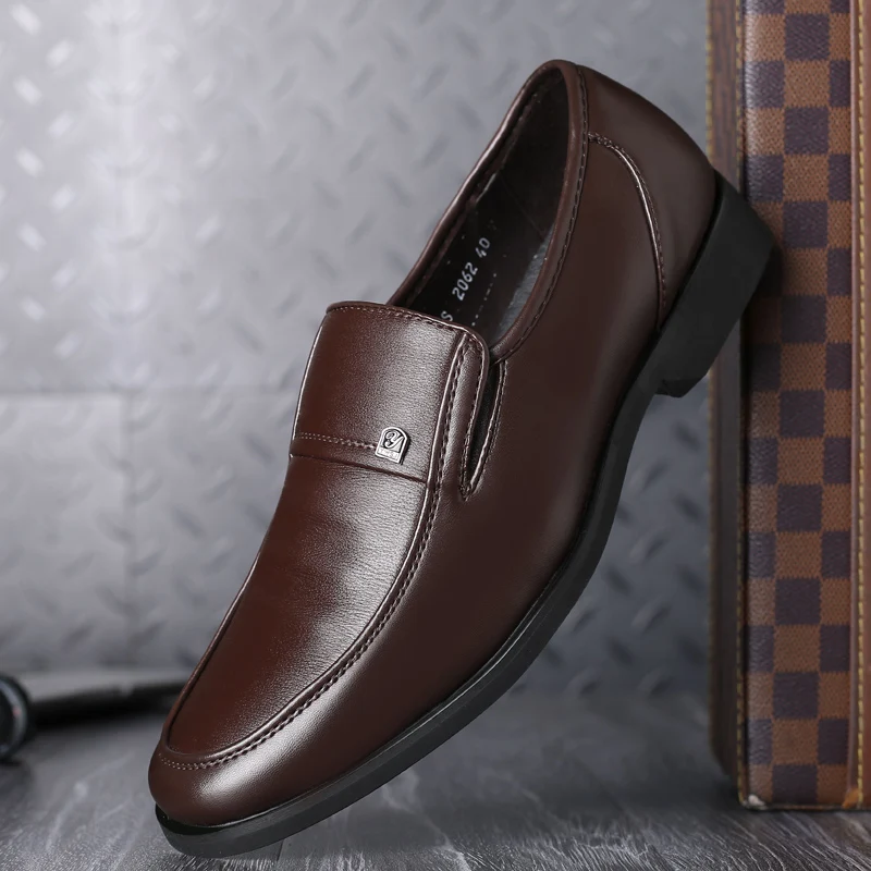 High Quality Formal Leather Men Dress Shoes Breathable Mens Casual Shoes Italian Luxury Brand Slip-on Non-slip Men Driving