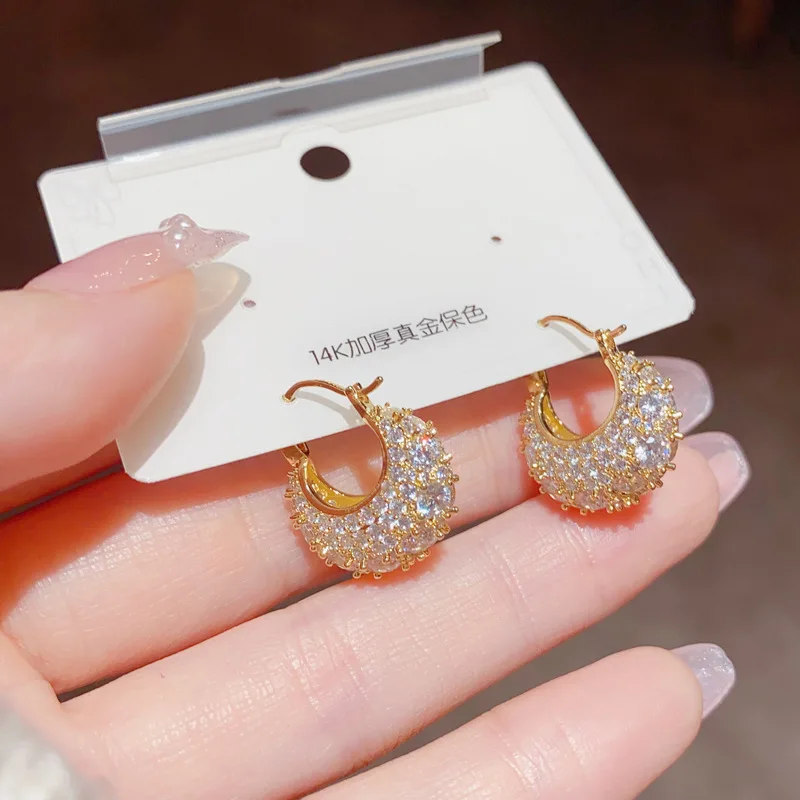 2023 New style Women's boutique earrings Microencrusted zircon Electroplated real gold Fashion ear buckle High-end jewelry