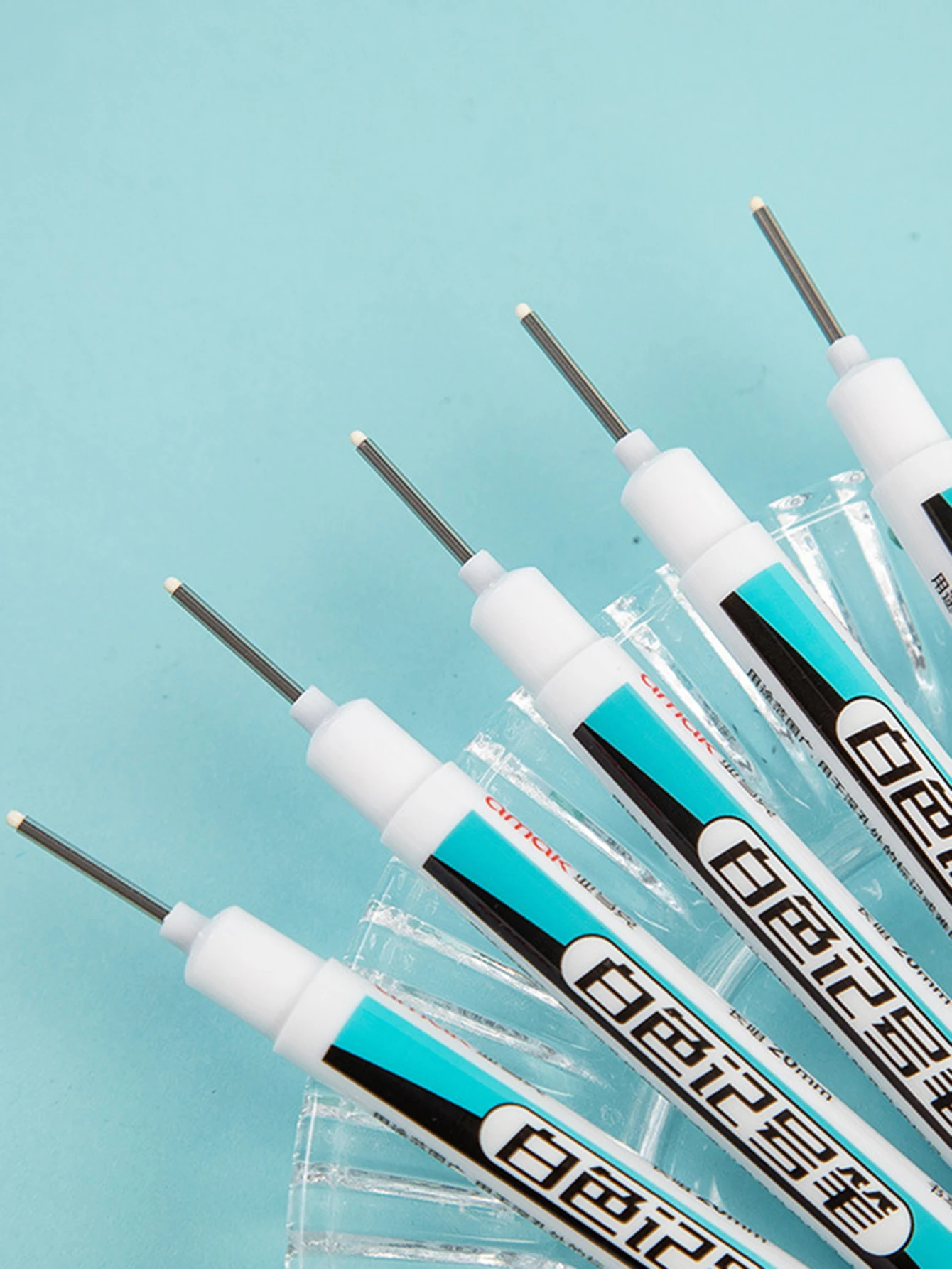 White Paint Marker Pen 0.7/1.0/2.5mm Deep Hole Markers Pen Set Waterproof Permanent Oily For Rock Wood Glass Tiles