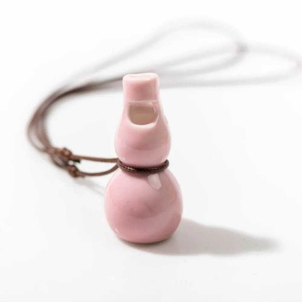 Kreative kürbisförmige Keramik-Pfeifen-Halskette, handgefertigter handgefertigter Schmuckanhänger, einzigartiges Geschenk für Musikliebhaber, Boho-Accessoires