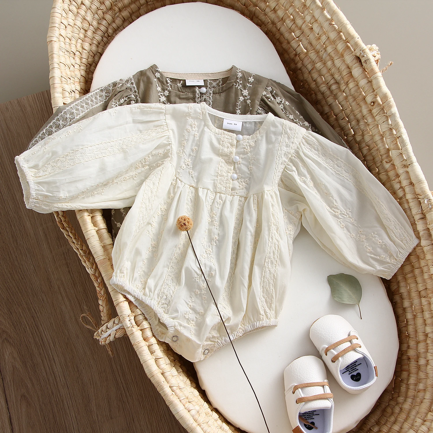 Baby Girl Clothes Ivory Lace Summer Organic Cotton Ruffle Romper Playsuit Newborn One-pieces Floral Jumpsuits baby rompers baby jumpsuit cotton jumpsuit baby clothing cotton onesies