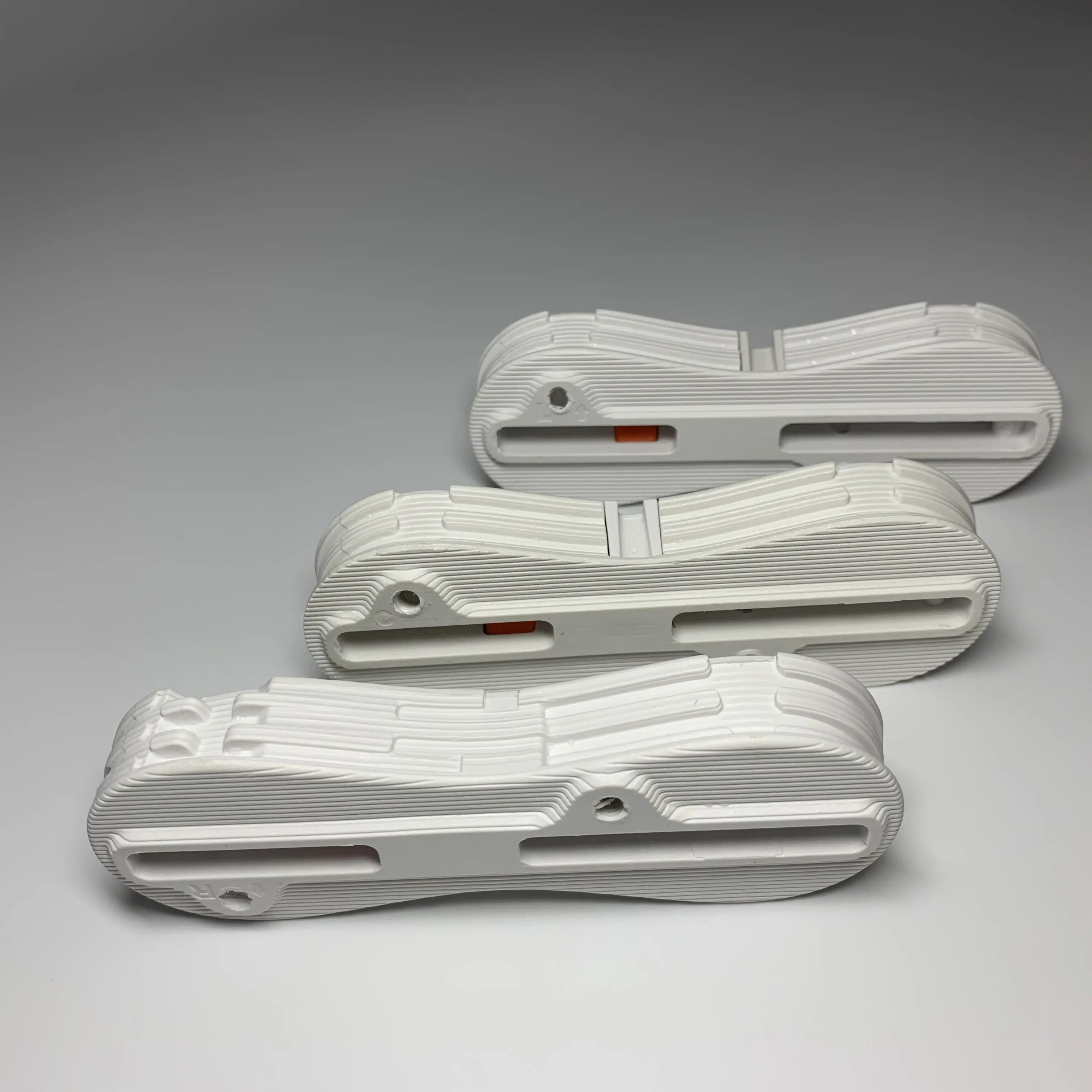 RISECE FCS II Surfboard Fin Box Surf Easy Install Rudder Slot Fin Plug Center 0 Degree + Side 9 Degree White Box 3PCS/SET