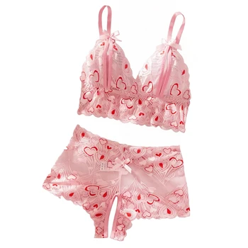 Ensemble de lingerie sexy à bretelles pour femme, soutien-gorge et culotte en dentelle à imprimé cœur, avec découpes et entrejambe ouvert, vêtements intimes