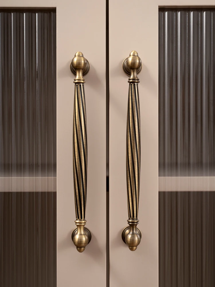 Antique Brass Spiral Knobs and Handles 5