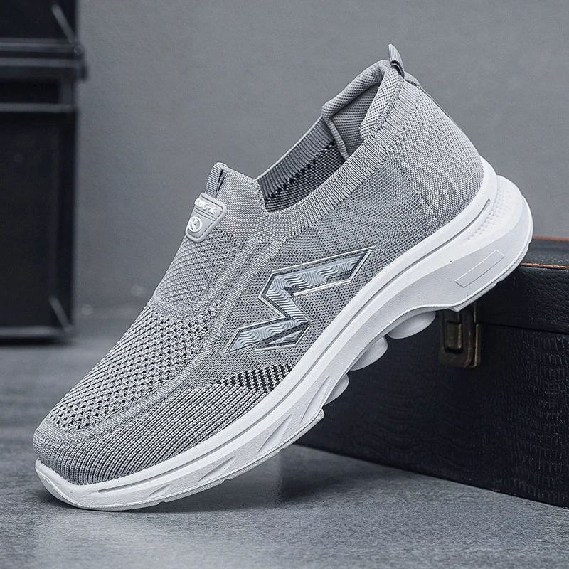 

2024 New Spring Summer Casual Shoes for Men Breathable Mesh Sneakers Men Outdoor Walking Running Shoes Slip on Loafers for Shoes