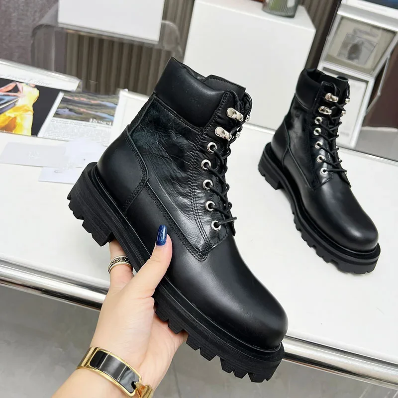

Lace-Up Genuine Leather Casual Shoes Ankle Boot Men's Women Trendy Designer Winter Boots Luxury Brand Outdoor Military Boots