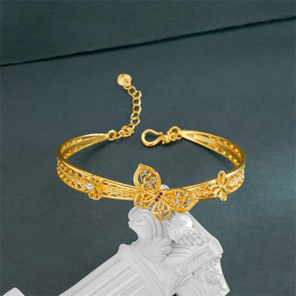 Yuhua Gold And Silver Jewelry Store