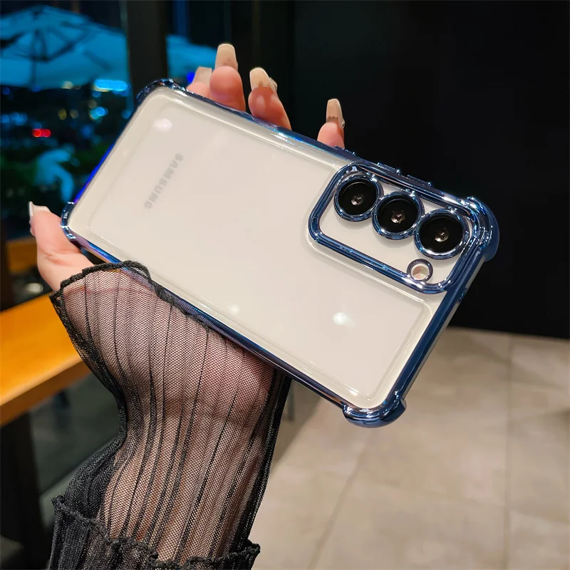 Versatile Smartphone Case with Built-in Camera Lens Protector