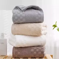 Thickened large bath towel Spa Bath Towel Turkish Cotton Bath Towels  Ultra Absorbent Eco-Friendly Beach towel Bathroom For hom 1