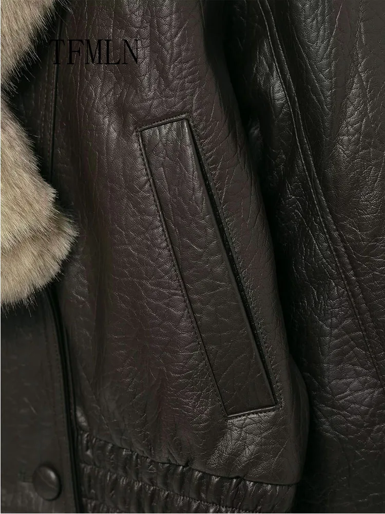 Retro Women Loose Faux Leather Jacket 2025 Winter Fashion Removed Big Fur Collar Causal Coat High Street Double Breasted Outwear