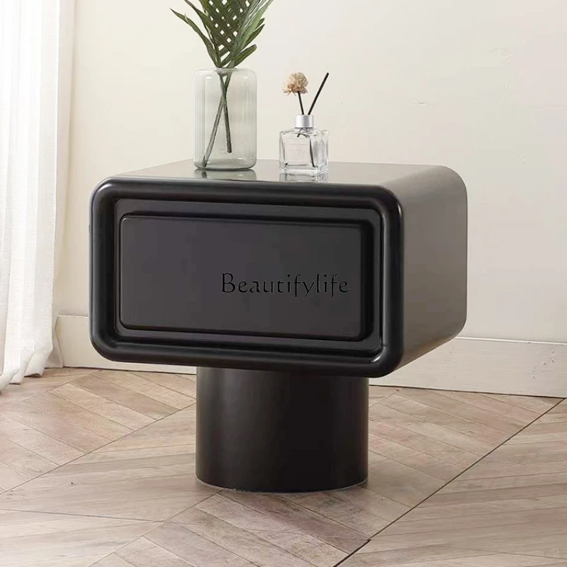 Рисунок 2 - Прикроватный столик в форме облака